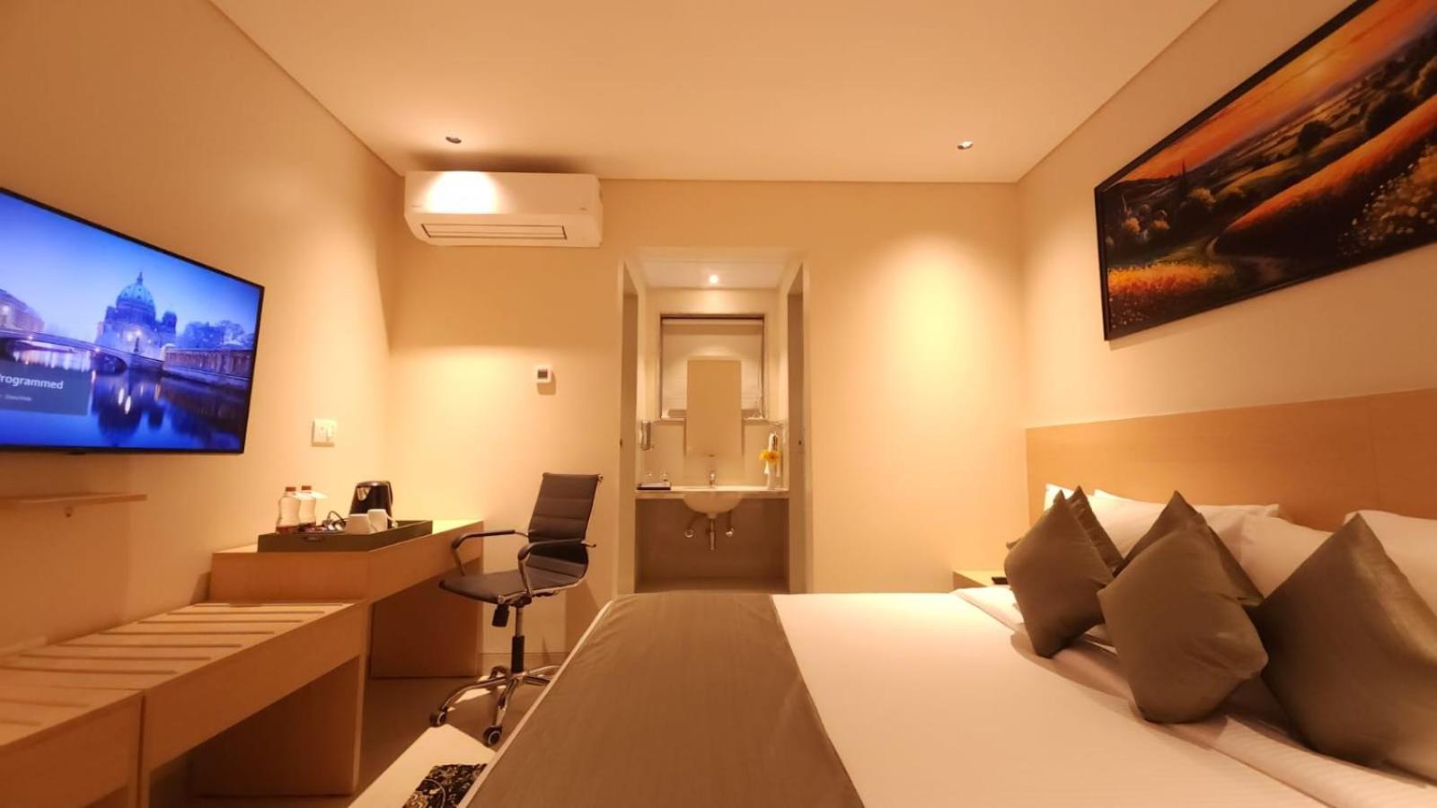 Morvee Hotels Durgapur Exterior photo